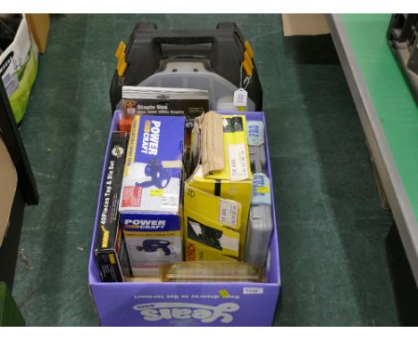 Boxed power tools, Bosch multi-sander, Power Craft electric spray gun, tap and die set, stable gun and Jumbo power tool case 