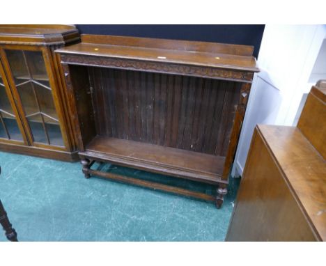 Single shelf bookcase