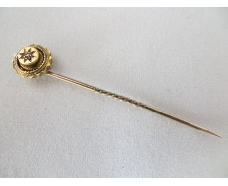 15ct Gold diamond stick pin. C1880. Gross weight: 1.1g