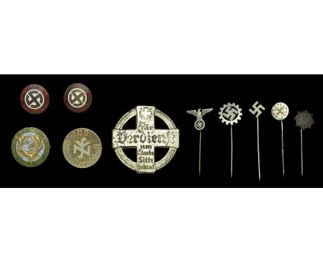 German Second World War Lapel Badges. An interesting collection of scarce lapel badges including International Hunting Exhibi