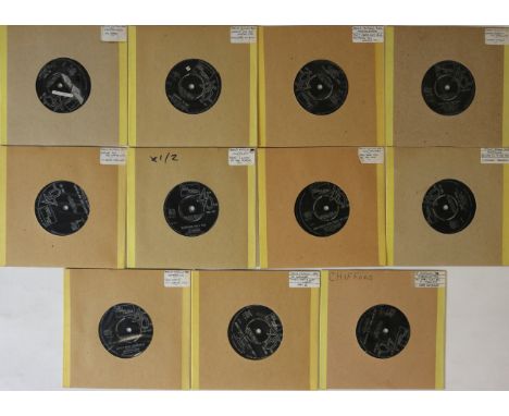 TAMLA MOTOWN (UK) - TMG 500/600 SERIES 7". Smart collection of 11 x early UK Tamla Motown 7". Highlights are The Temptations 