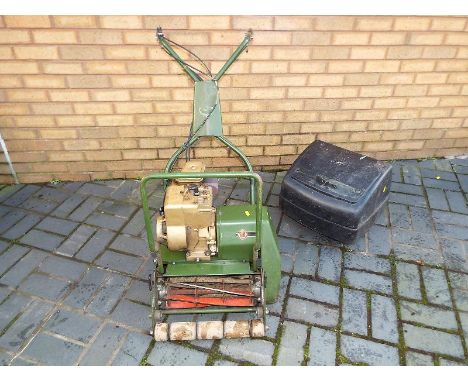 A Worseley Webb 14 inch petrol driven Lawn Mower model AB1474 four-cycle engine, Briggs & Stratton 2hp 109 cc