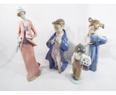 Four Nao by Lladro figures, heights vary between 19 cm and 31 cm (3)