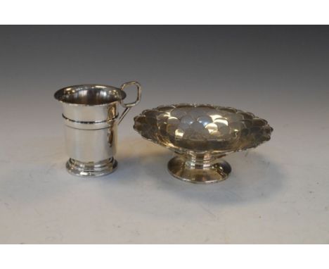 George V silver pedestal bon bon dish with scale decoration, Sheffield 1935, together with a small Birmingham silver Christen