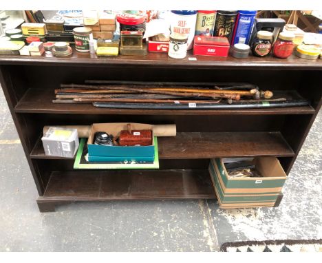 A PAIR OF OAK THREE SHELF OPEN BOOKCASES