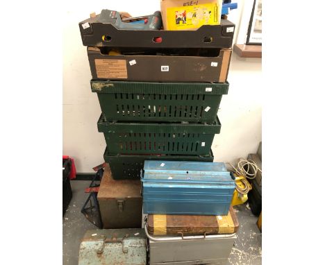 A LARGE COLLECTION OF VARIOUS TOOL BOXES, LOOSE TOOLS, A PAIR OF AXLE STANDS, VOLT METER, ETC. 