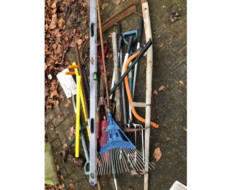 VARIOUS TOOLS, GARDEN IMPLEMENTS ETC.