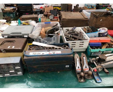 A LARGE QUANTITY OF VARIOUS TOOLS 