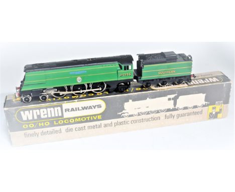 A Wrenn W2265AX SR malachite green 'Fighter Pilot' engine and tender, with instructions packer No. 1 on box base (G-BG)