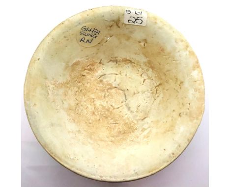 Chinese Song Dynasty bowl with flared rim, D: 115 mm. P&amp;P Group 1 (£14+VAT for the first lot and £1+VAT for subsequent lo