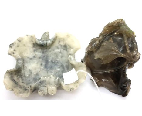 Chinese mutton-fat jade or soapstone leaf dish, 11 x 10 cm with a carved jade libation cup with damage. P&amp;P Group 2 (£18+