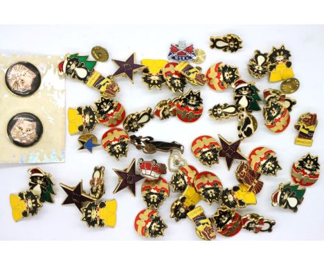 Mixed enamel cat badges. P&amp;P Group 1 (£14+VAT for the first lot and £1+VAT for subsequent lots) 