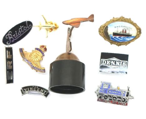 Mixed transport brooches etc. P&amp;P Group 1 (£14+VAT for the first lot and £1+VAT for subsequent lots) 