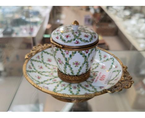 A Limoges inkwell with ormolu mounts of roses and garlands -good condition&nbsp;