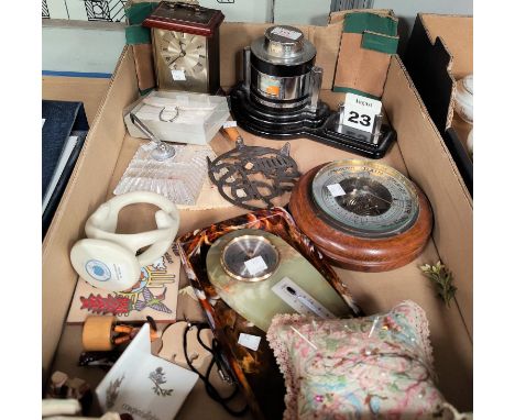 A 1930's unusual desktop perpetual calendar/barometer/thermometer; decorative items.&nbsp;&nbsp;The perpetual calendar has th