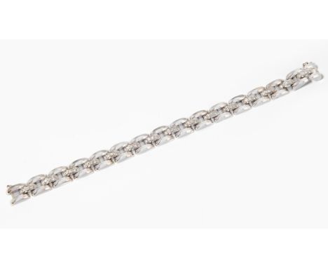 Chopard Brillant-Bracelet750 Weissgold. Modell "La Strada". 80 Brillanten von 1.80 ct. L 19 cm, B 0,9 mm. 44,5 g. Mit Kaufgar