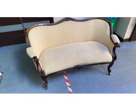  Sale Item:    VICTORIAN SETTEE   Vat Status:   No Vat   Buyers Premium:  This lot is subject to a Buyers Premium of 15% + Va