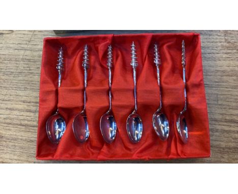  Sale Item:    CASED SET 6 SILVER SPOONS   Vat Status:   No Vat   Buyers Premium:  This lot is subject to a Buyers Premium of