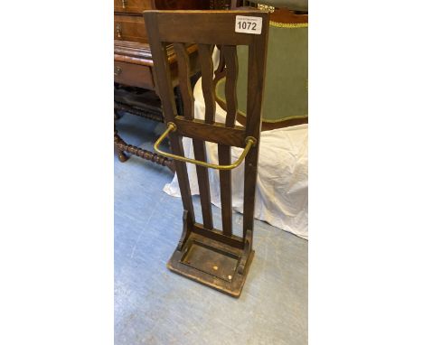  Sale Item:    OAK STICK STAND   Vat Status:   No Vat   Buyers Premium:  This lot is subject to a Buyers Premium of 15% + Vat