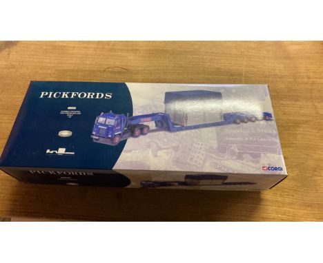  Sale Item:    CORGI PICKFORDS MODEL LORRY   Vat Status:   No Vat   Buyers Premium:  This lot is subject to a Buyers Premium 
