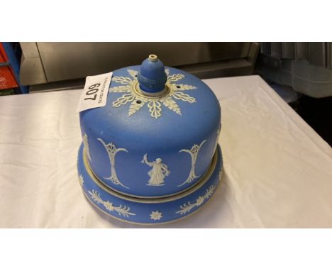  Sale Item:    WEDGWOOD STYLE CHEESE DISH (AF)   Vat Status:   No Vat   Buyers Premium:  This lot is subject to a Buyers Prem