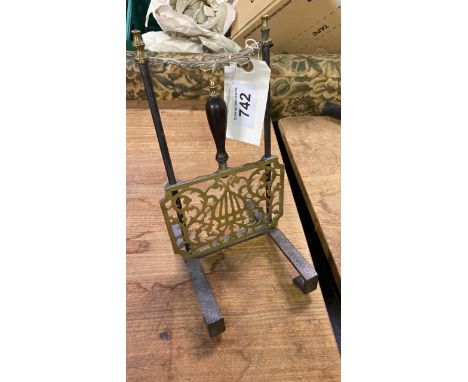  Sale Item:    BRASS FIRE IRON SLIDE   Vat Status:   No Vat   Buyers Premium:  This lot is subject to a Buyers Premium of 15%
