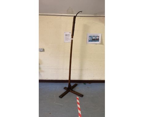  Sale Item:    WOODEN STAND WITH METAL HOOK   Vat Status:   No Vat   Buyers Premium:  This lot is subject to a Buyers Premium