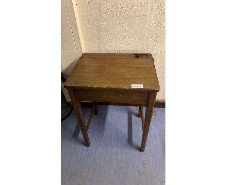  Sale Item:    SCHOOL DESK   Vat Status:   No Vat   Buyers Premium:  This lot is subject to a Buyers Premium of 15% + Vat @ 2