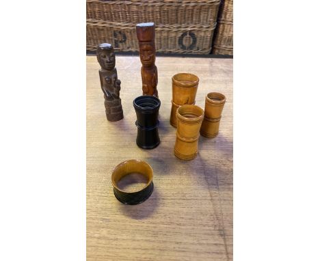  Sale Item:    BOX CARVED FIGURES &amp; 4 DICE SHAKERS (AF)  Vat Status:   No Vat   Buyers Premium:  This lot is subject to a