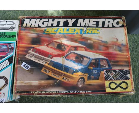 Mighty Metro Scalextric boxed 