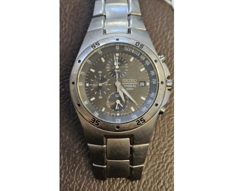 Gents Seiko Chronograph Titanium wristwatch 