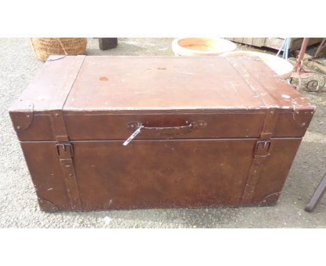 An MDF travelling trunk style lift top box