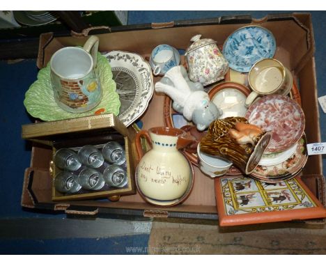 A quantity of china including Beswick dish, Wedgwood plate, tankards, gold leaf dishes, clock etc.