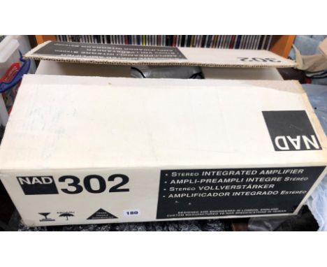 BOXED NAD 302 STEREO INTEGRATED AMPLIFIER