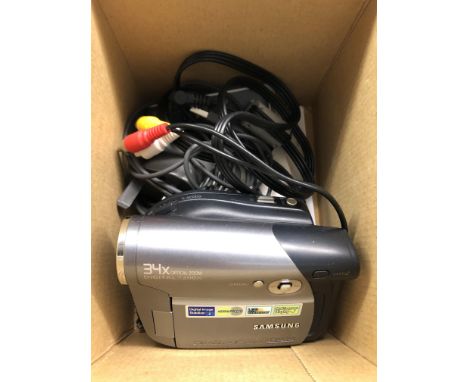 SAMSUNG VPDC173 DIGITAL CAMERA