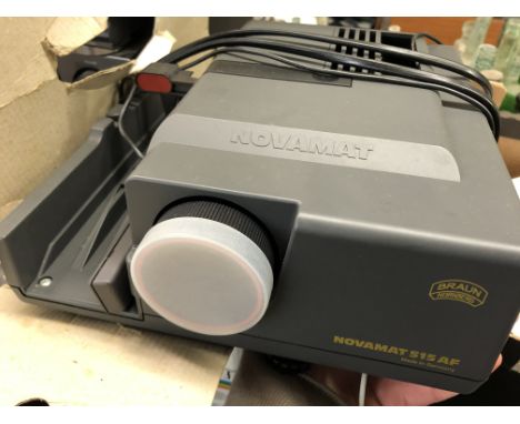 NOVOMAT 515 SLIDE PROJECTOR