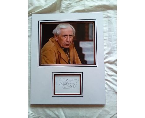 Arthur English signed autograph presentation. High quality professionally mounted 16 x 13 inch overall sized display. 3D doub