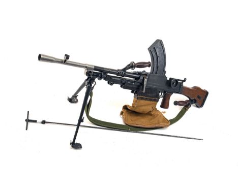 A DEACTIVATED .303 ENFIELD 'MK1' BREN GUN WITH ACCESSORIES, serial no. L4089, dated for 1941, latest UK specification with so