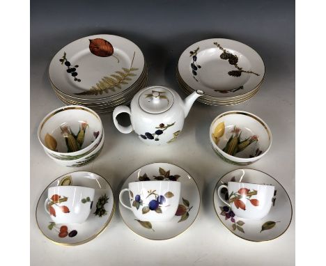 A quantity of Royal Worcester Evesham ware including plates and bowls etc