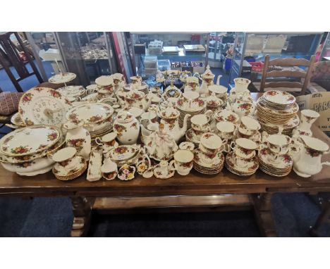 Royal Albert Old Country Roses A large collection of pottery 200-300 pieces approx. To include dinner plates, serving tureens