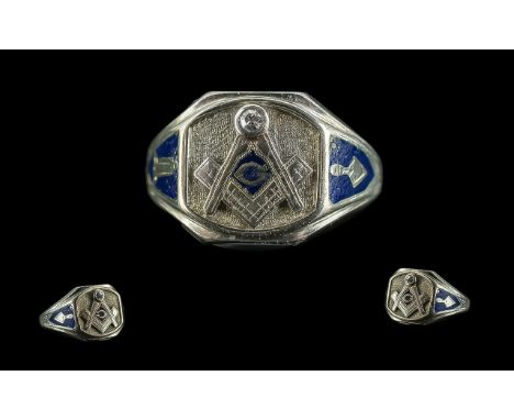 14ct White Gold Gents Diamond &amp; Enamel Set Masonic Ring.  Marked to interior of shank.  Decorated with images of Masonic 