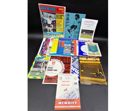 Collection of various programmes to include 1964 England v Scotland All Women's Hockey Match, 1970 Sheffield United v Sheffie