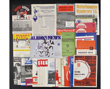 Collection of vintage Manchester United football programmes 1951/52 Tottenham Hotspur away, 1958/59 Arsenal home, 1960/61 Exe