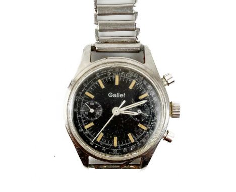 A Gallet gentleman's stainless steel manual wind chronograph wristwatch. Circa 1940s, the 28mm signed black dial with chronog