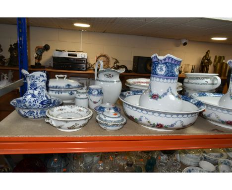 A QUANTITY OF MIXED CERAMICS FROM NAMED MANUFACTURERS to include two sets of Losolware water jugs and basins with soap dish, 