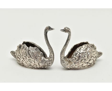 A PAIR OF ELIZABETH II SILVER SWAN FIGURES, realistically textured swans, each hallmarked 'J B Chatterley &amp; Sons Ltd' Bir
