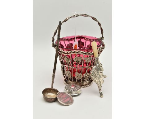 A SMALL GROUP OF 19TH AND 20TH CENTURY SILVER AND PLATE, comprising a late Georgian Scottish silver toddy ladle with whalebon