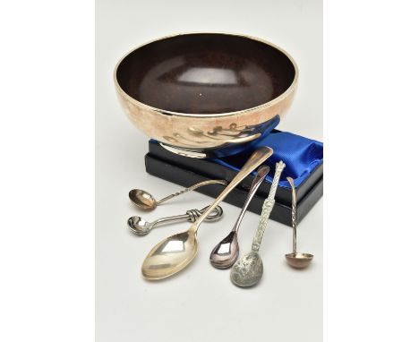 A SILVER BOWL AND ASSORTED SPOONS, the polished round silver bowl with brown Bakelite interior, hallmarked 'Joseph Gloster Lt