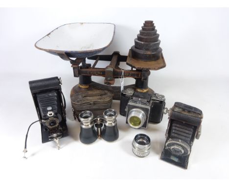 Agiflex film camera, Carl Zeiss Jena 1:2 f=5.8cm lens, No. 2 folding autographic Brownie, another camera, pair of 19th/ early