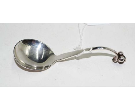 Georg Jensen sterling silver caddy spoon 12.5cm long, 29 grams approx